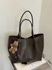 2026 Nova Bolsa de Ombro Único de Alta Qualidade para o Dia a Dia Moda Simples Cor Sólida Bolsa de Mão Grande Capacidade Moda Versátil Bolsa de Axila Mãe e Filho