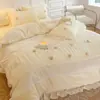 Juego de cuatro piezas de terciopelo de leche de alta gama, nuevo, grado A, con diseño de rosa romántico francés, con sábanas bajeras y sábanas encimeras de felpa para bebé engrosadas