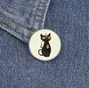 Broche Redondo de Gato Negro Mágico Vintage, Insignia Metálica de Dibujos Animados Oscuros de Nicho, Accesorio de Pin Decorativo Personalizado