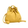 Bolsa de la suerte de diseño de alta gama estilo coreano 2026 nuevo modelo de nicho de moda bolso cruzado bolso de hombro bolso para teléfono de mujer