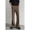 Pantalones cleanfit con perneras divididas. Pantalones de traje. Sentido de colgar. Pantalones de verano para hombres guapos y de estilo rudo avanzado. Pantalones rectos
