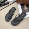 Chanclas de Nuevo Estilo para Mujer, Calzado de Verano para Exteriores, Sandalias Planas Versátiles de Moda, Pantuflas de Playa de Suela Suave, Venta al por Mayor