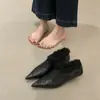 Zapatos de Moda para Mujer Estilo Francés Otoño e Invierno Retro Hechos a Mano de Punto Forrados de Borrego, Corte Profundo, Puntiagudos, Adelgazantes, Cálidos y Elegantes Zapatos Peludos