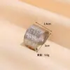 Europa e Estados Unidos mais vendidos anel simples exagerado de aço titânio dedo indicador anel geométrico retrô anel de casamento masculino e feminino fabricantes atacado