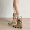 Botas Vaqueras Occidentales Maillard de Punta Aguda First Encounter Season para Mujer 2026 Estilo Nuevo con Tacón Oculto, Uso Convertible de Dos Maneras y Diseño de Bota Corta