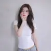 Camiseta de Manga Corta con Hombros Caídos y Cuello Redondo de Color Sólido Yizhi para Mujer, Camiseta Básica Ajustada de Verano, Versátil y Favorecedora