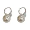 Pendiente Clip de Perla Bidireccional con Circonita Plateada Gruesa de Diseño Único y Sencillo para Nicho Pendientes de Temperamento Lujo Ligero Suaves y Elegantes para Mujer