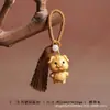 Llavero Colgante de Borla con Signo del Zodiaco de Sándalo Forma de Animal Lindo Decoración de Coche Colgante de Madera para Hombres y Mujeres