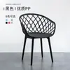Juego pequeño de mesa y sillas redondas de acero al carbono simple para ocio en balcón, mesa de discusión, área de descanso, mesa de comedor para cafetería de té con leche al aire libre