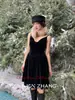 2Vestido Cz ZhangSin Devoluciones ni CambiosBolsas de la Suerte VariadasSin Devoluciones ni CambiosVestido