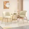 Mesa pequeña y sillas de balcón nórdico Celebridad de Internet Una mesa dos sillas Combinación creativa de mesa y silla para té de ocio Juego de tres piezas Moderno Minimalista