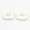 Botón Plano de Resina de Cuatro Agujeros con Forma Especial de 15 y 25 mm Botón Irregular Perlado Botón para Abrigo Suéter Traje