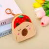 Bolsa de Monedas de Capibara con Frutas de Dibujos Animados, Bolsa de Almacenamiento de Peluche, Mochila Pequeña Escolar, Colgante Cuadrado de Capibara Lindo para Mochila