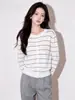 Elegante cárdigan de punto a rayas para mujer, moda popular de otoño, prenda exterior chic coreana de principios de otoño