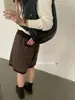 Otoño 2026 Nuevo Pantalones Cortos de Punto Casual Rectos de Pierna Ancha de Cinco Puntos con Rayas, Cintura Elástica con Cordón, Sueltos y Elegantes