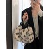 Bolso de peluche con estampado de leopardo para mujer, bandolera de hombro a la moda, suave y versátil, para otoño e invierno.