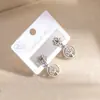 Pendientes Colgantes de Copo de Nieve Minimalistas, Personalizados, Versátiles, de Diseño de Nicho Transfronterizos, Pendientes de Flor de Acero Inoxidable Retro Europeos y Americanos