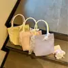 2026 Bolso de Lona Nuevo Lindo con Estampado de Lunares para Mujer, Color Fresco en Contraste Gran Capacidad Bolso de Mano para Estudiante y Viajes Diarios