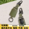 Isca de Pesca para Exterior Retrátil Fivela de Puxar Fácil Fivela Bico de Águia Verde Militar com Clipe Traseiro Fio de Aço Tira de Alta Resistência Puxar Fácil