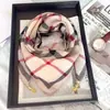 Bufanda Magnética para el Cuello 2025 Nueva Bufanda Cuadrada de Otoño e Invierno Bufanda Triangular de Seda para Mujer Chal Tipo Bufanda para el Cuello a Prueba de Viento