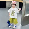 Conjunto de Ropa para Niños Niños, Verano 2026 Nuevo Estilo, Conjunto Casual Elegante de Dos Piezas con Dibujos Animados de Manga Corta para Bebés Niños