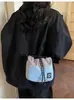 Bolsa de Lona Feminina 2026 Nova Versão Coreana Casual Fashion Bolsa de Ombro, Bolsa Transversal Versátil Simples de Nicho para Casal