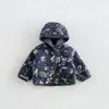 Chaqueta retro de lana de cordero para niña 2026 nuevo invierno bebé forro polar floral engrosado top zdw6505