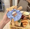 Scrunchie de Pelúcia de Ursinho Super Fofo com Estampa Xadrez, com um Visual Elegante e Fashion, Perfeito para um Acessório de Cabelo Feminino