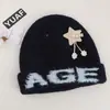 Gorro de pescador de lana tejida coreana, cálido para otoño e invierno, elegante para ir de compras, hace que tu cara se vea más pequeña, nuevo gorro con orejeras bordado