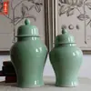 Cerámica de Jingdezhen Esmalte Monocromático Verde Fresco Jarra General de Cerámica Estilo Chino Decoración Suave para el Hogar Adornos Jarrón