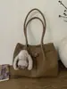 Bolso Retro Relajado de Gran Capacidad para Mujer 2025 Otoño e Invierno Nuevo Bolso de Hombro para el Trabajo Bolso Tote Casual de Mano