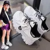 Tênis Esportivo Infantil da Moda para Primavera e Outono, Tênis de Corrida Respirável para Meninos, Tênis Versátil para Meninas, Tênis Chunky de Malha