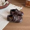 Mocassins Retrô Femininos 2026 Novo Estilo Primavera e Outono Super Bonitos Super Populares Estilo Britânico Sapatos Pequenos de Couro Sapatos de Uma Sola Sapatos Mary Jane