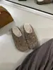 Pantuflas mullidas de invierno 2025 para mujer, estilo nuevo, planas y cómodas, versátiles para usar en exteriores, con forro de felpa