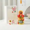 Regalo Día del Maestro 2026 Nueva Temporada de Graduación Girasol Tejido a Mano Portaplumas Rojo Adorno para Maestros de Escuela Primaria
