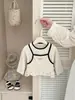 Conjunto Dulce para Niñas Otoño Temprano 2026: Conjunto de Dos Piezas para Bebé de Primavera y Otoño con Top de Manga Larga y Jeans de Retazos de Lunares