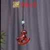 Colgante de Cadena para Teléfono Móvil Talla de Caballo de Palosanto Yiming Xianyuan Arena Verde Arcoíris Llavero de Caballo Tallado en Madera Creativo