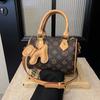 Nova Bolsa Portátil de Travesseiro Texturizada Moda Outono e Inverno 2024 Bolsa Pequena de Crowdsourcing Bolsa de Ombro Transversal Boston Estilo Mori Feminina