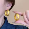 Pendientes Metálicos Minimalistas de Lunares para Mujer 2026 Nueva Tendencia Clavillos de Alta Gama Pendientes de Aro Lujosos Ligeros Accesorios de Moda