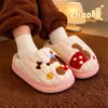 Pantuflas de algodón para niños en invierno, unisex, cálidas y forradas de felpa, con un lindo diseño de cachorro, adecuadas para usar en interiores, para combinar padres e hijos, y para niños pequeños y bebés, con diseño de talón cerrado