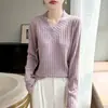 Suéter Tricô Floral com Gola V, Manga Longa, Caimento Solto Feminino, Peça Básica Versátil com Costela, Coleção Outono/Inverno 2026