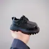 Zapatos de Cuero de Moda Estilo Coreano 2026 Primavera Otoño Nuevos Mocasines Simples de Suela Gruesa Zapatos para Niños Zapatos Casuales Individuales para Niños