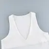 Outono/Inverno 2026 Camisola de Cetim com Cores Cruzadas Decote V Sem Mangas Cropped Estilo Preguiçoso Europeu e Americano Roupa Íntima Simples de Cetim para o Dia a Dia