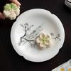 Bule de Chá Cerâmico com Flor de Ameixa Pintado à Mão com Borda de Flor de Cerâmica Pura Feita à Mão, Adequado para Uso Doméstico como Bandeja de Chá ou Bule Gaiwan