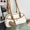 Nueva bolsa de hombro minimalista 2026 para mujer, bolso de mano de moda estilo coreano, colección de otoño, diseño de corazón
