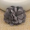 Accesorios de flores de tela semielaborados hechos a mano con margaritas en relieve láser de 2,5 cm, directos de fábrica