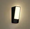 Suministro en stock de fábrica Lámpara de pared LED para exteriores, Lámpara de pared decorativa para patio exterior, Lámpara de pared para exteriores con inducción de cuerpo humano