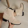 Nuevo modelo de comercio exterior para otoño e invierno 2026, cómodas botas de tacón bajo para mujer en tallas grandes 40-48, diseño moderno de corte bajo, venta directa de fábrica