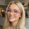 Gafas Planas para Mujer, Gafas de Alta Gama con Filtro de Luz Azul, Gafas Planas Estilo Ojo de Gato Retro Versátiles Bloqueadas por Color Transfronterizas Europeas y Americanas