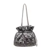 Bolso de Hombro Otoño e Invierno Nuevo Bolso Cubo Gama Alta Acolchado Bolso de Chaqueta de Plumas Acolchada Diseño Coreano de Nicho Bolso